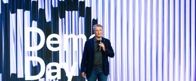 Более 1 млрд рублей инвестиций предложили участникам акселератора Sber500 на демодне