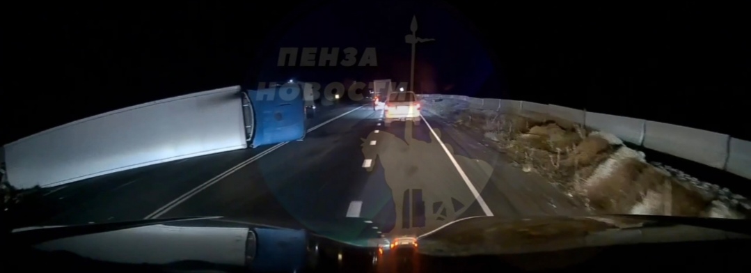 На М5 в районе Спасска произошла вторая авария с фурой