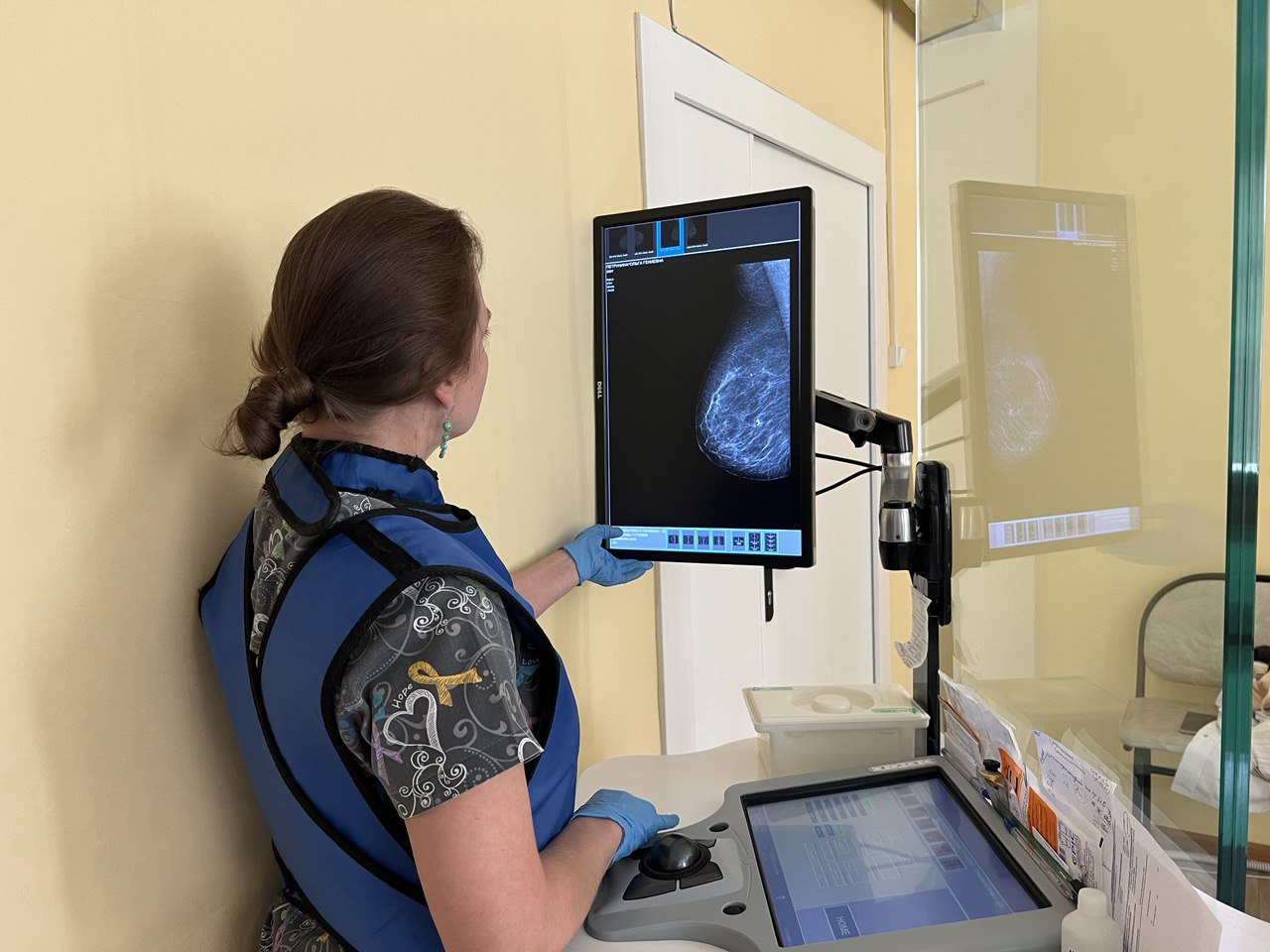 Жительниц Пензенской области пригласили пройти бесплатную маммографию