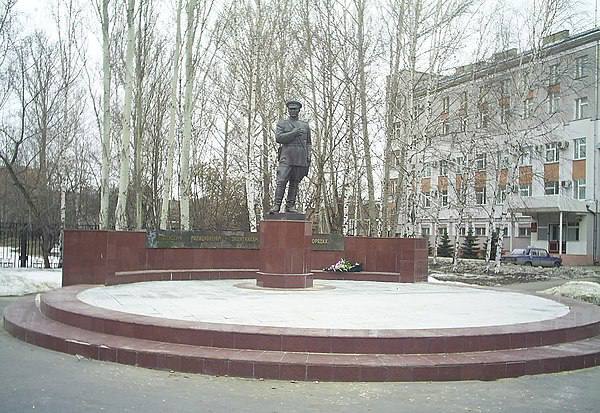 Олег Мельниченко напомнил: первый памятник участковому появился в Пензе