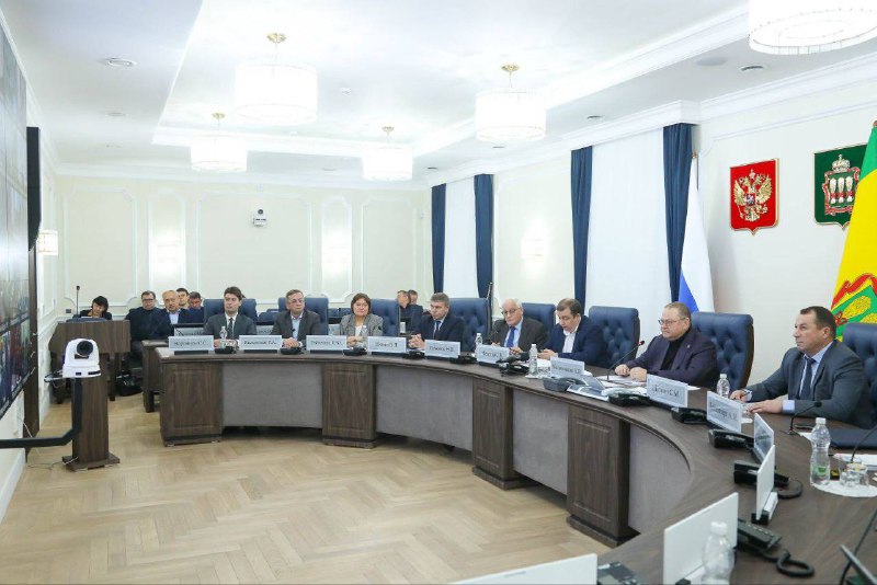 Олег Мельниченко: в 2025 году допсредства направят на образование и здравоохранение