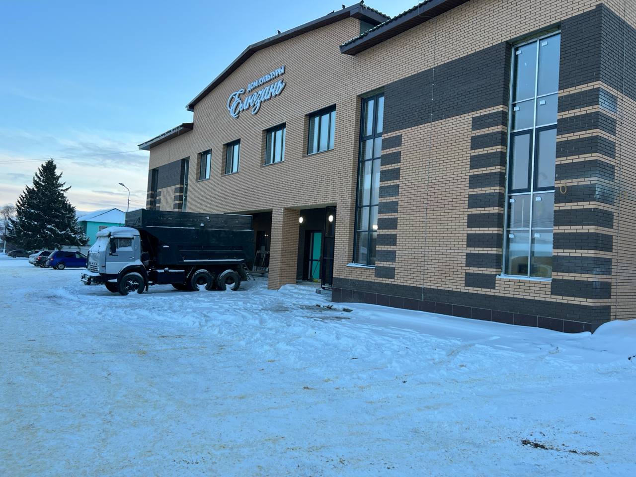 Новый Дом культуры в Средней Елюзани откроет двери к Новому году