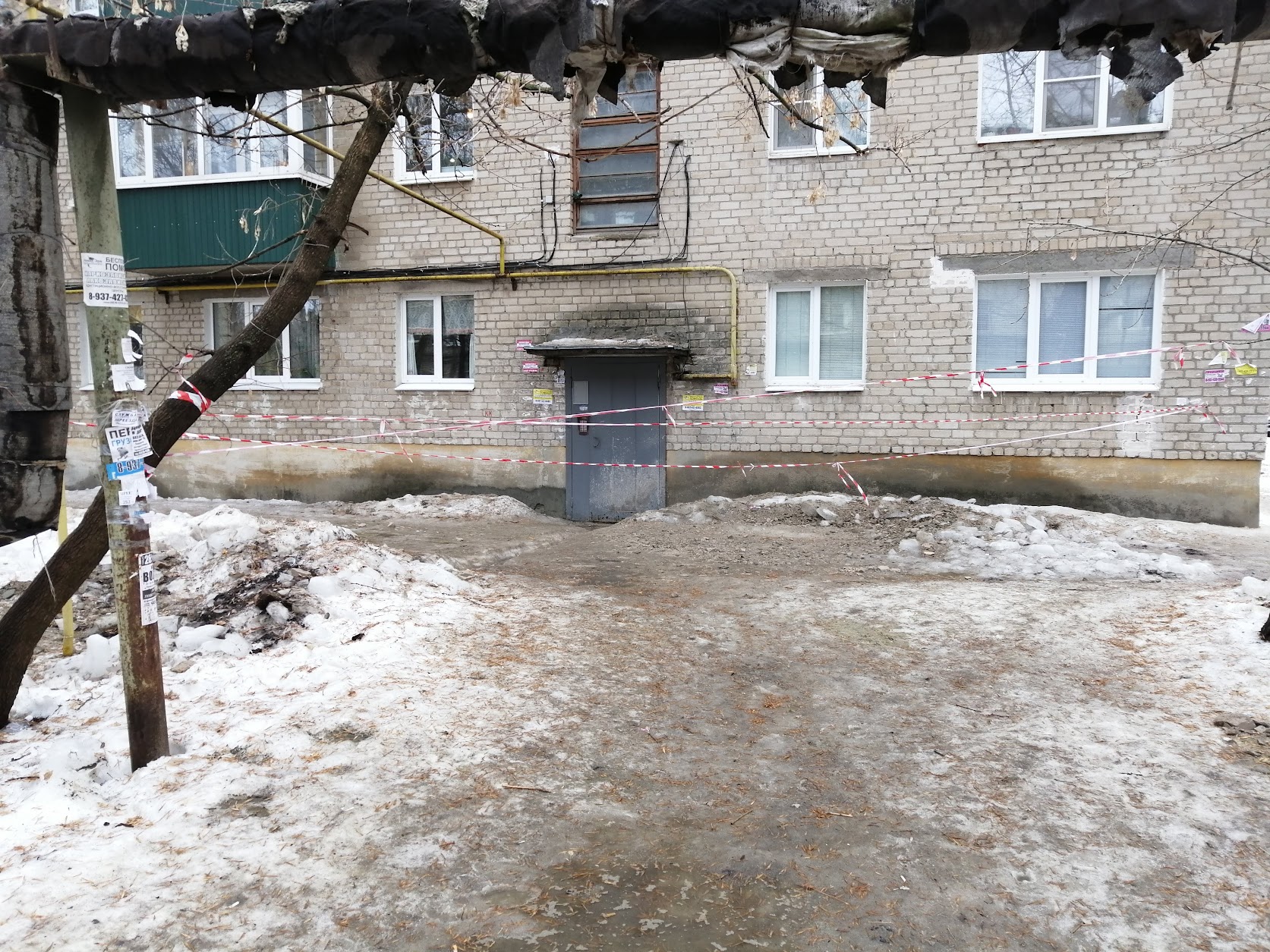 В Пензе жителей опасного дома с улицы Пограничная не спешат никуда расселять