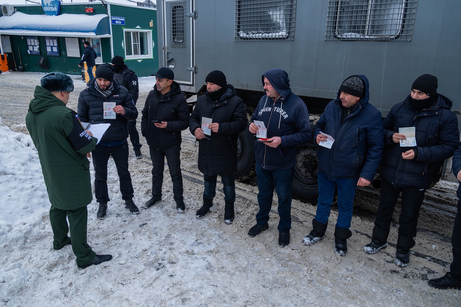 В Пензе более 20 новоиспеченных граждан поставлены на воинский учет