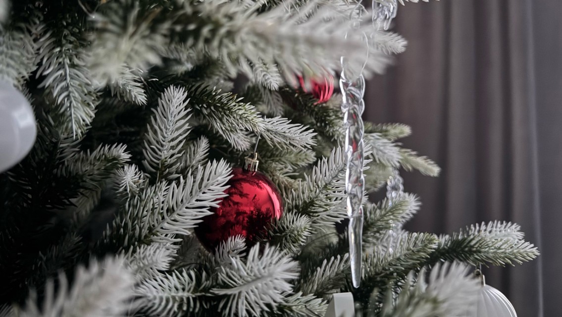 «Чиркают по головам»: Глава Кузнецка потребовал убрать сосульки с крыш