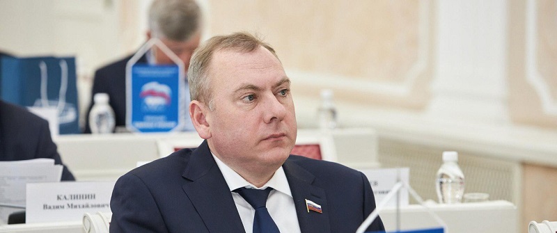 Владимир Вдонин помог оснастить архив Вадинского района