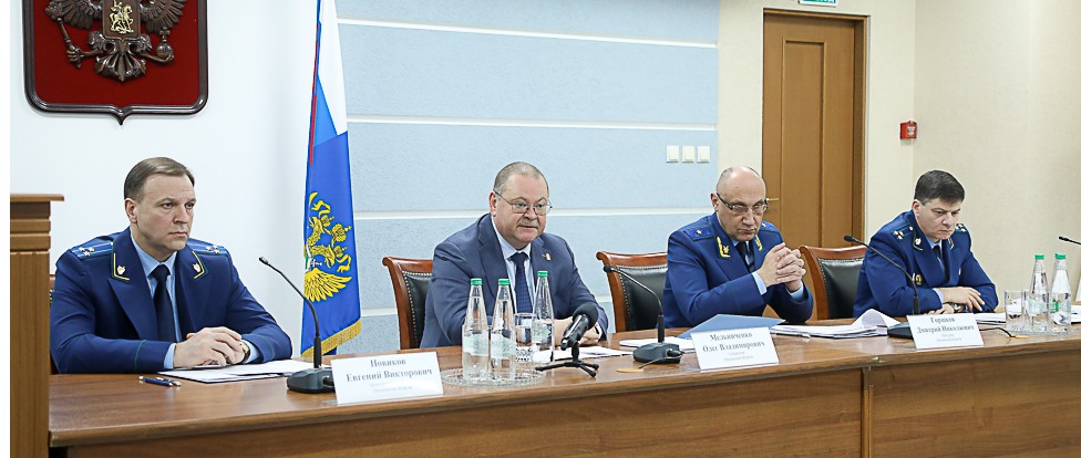 Олег Мельниченко рассказал о планах по строительству школ в регионе