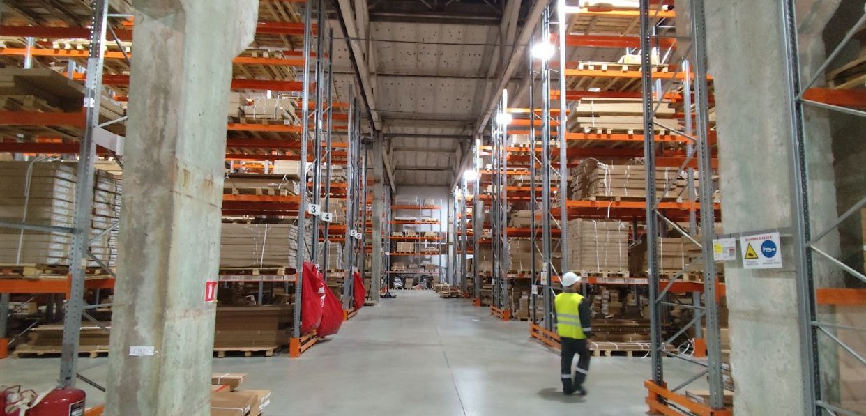 В Пензе расследуют травмирование рабочего на складе