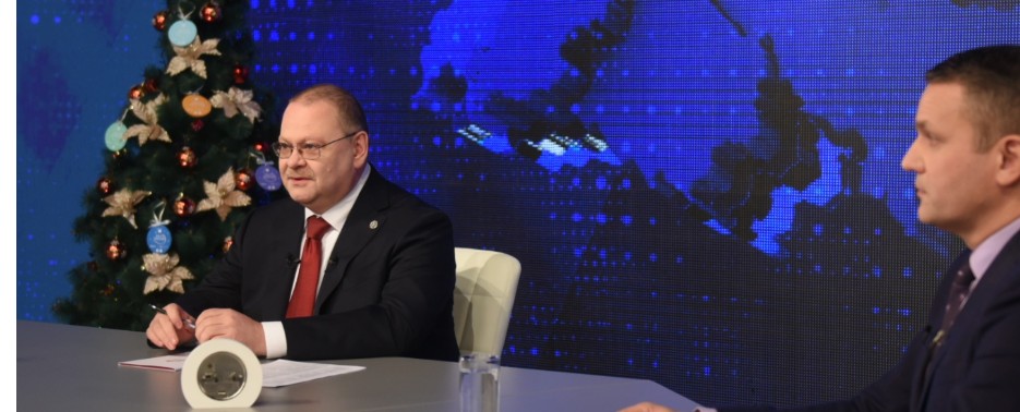 Олег Мельниченко рассказал о строительстве поликлиники в Кузнецке