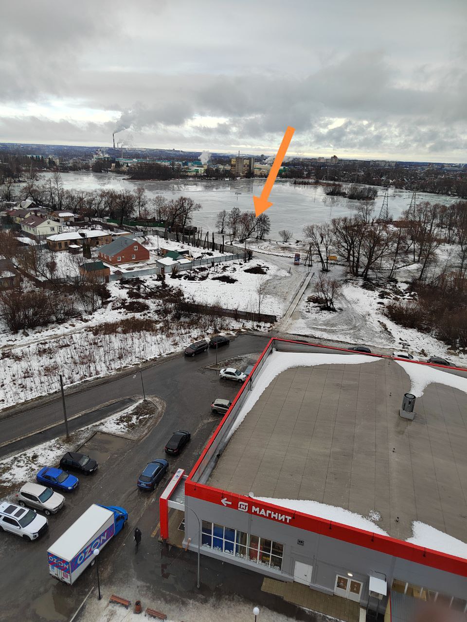 На ГПЗ пензенские подростки устроили опасные игры с прыжками на лед