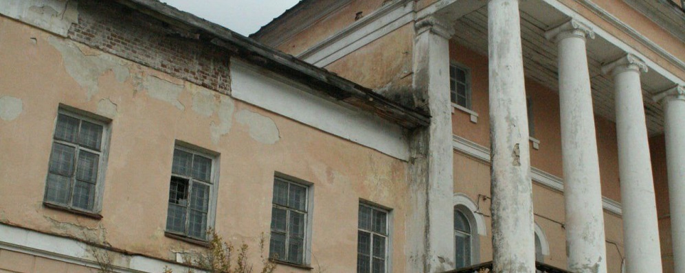 Здание заводуправления в Никольске отреставрируют