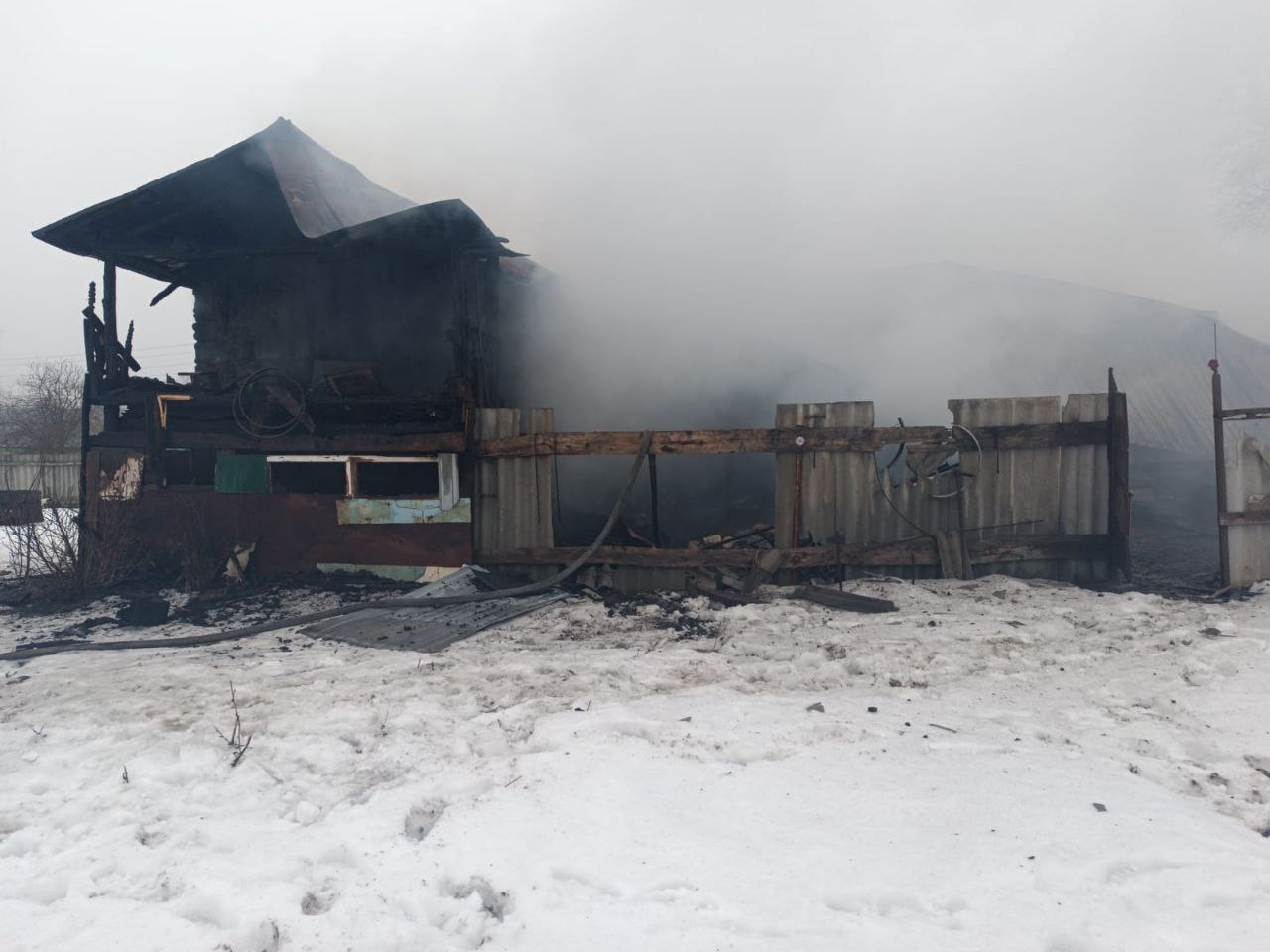 Следователи установят причину смертельного пожара в Белинском районе