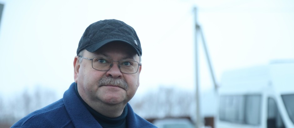 Олег Мельниченко оценил работу передовых агропредприятий в Лопатинском районе