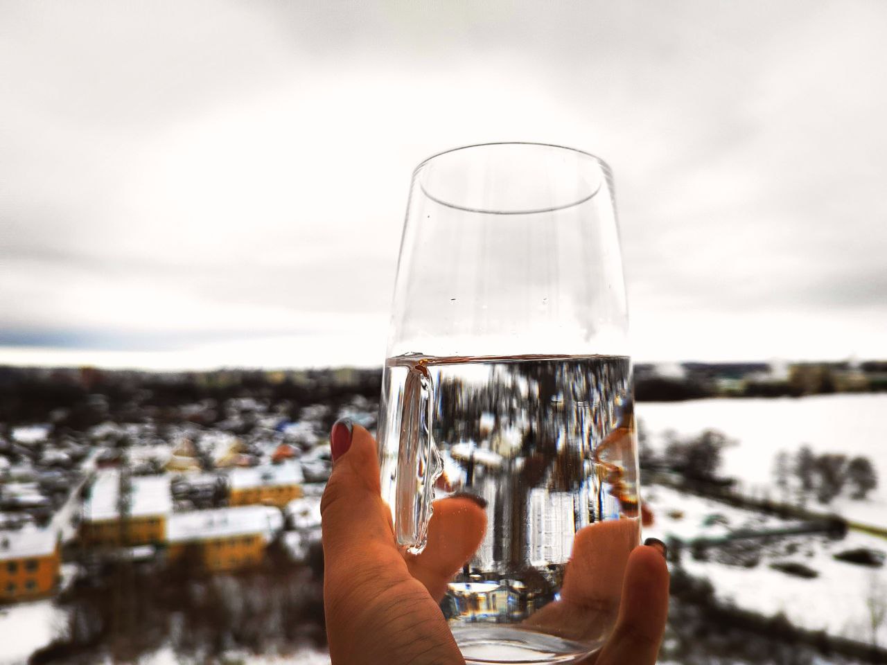 Качество воды в родниках во время большой зимней оттепели: стоит ли рисковать?