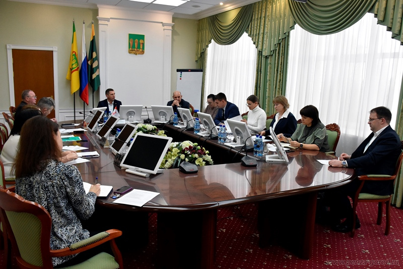 В 2025 году пензенские родители заплатят за путевки в летние лагеря 6 416 рублей