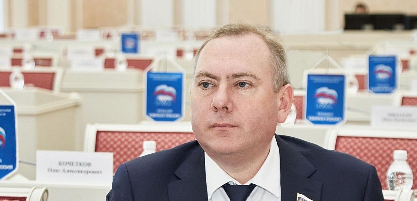 Депутат Владимир Вдонин решает проблемы жителей Вадинского района