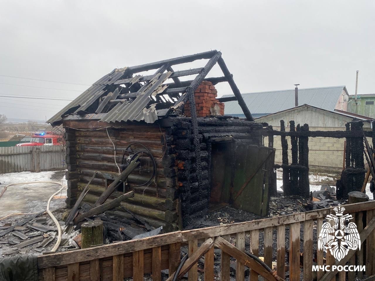 В Неверкинском районе неосторожное обращение с огнем привело к пожару