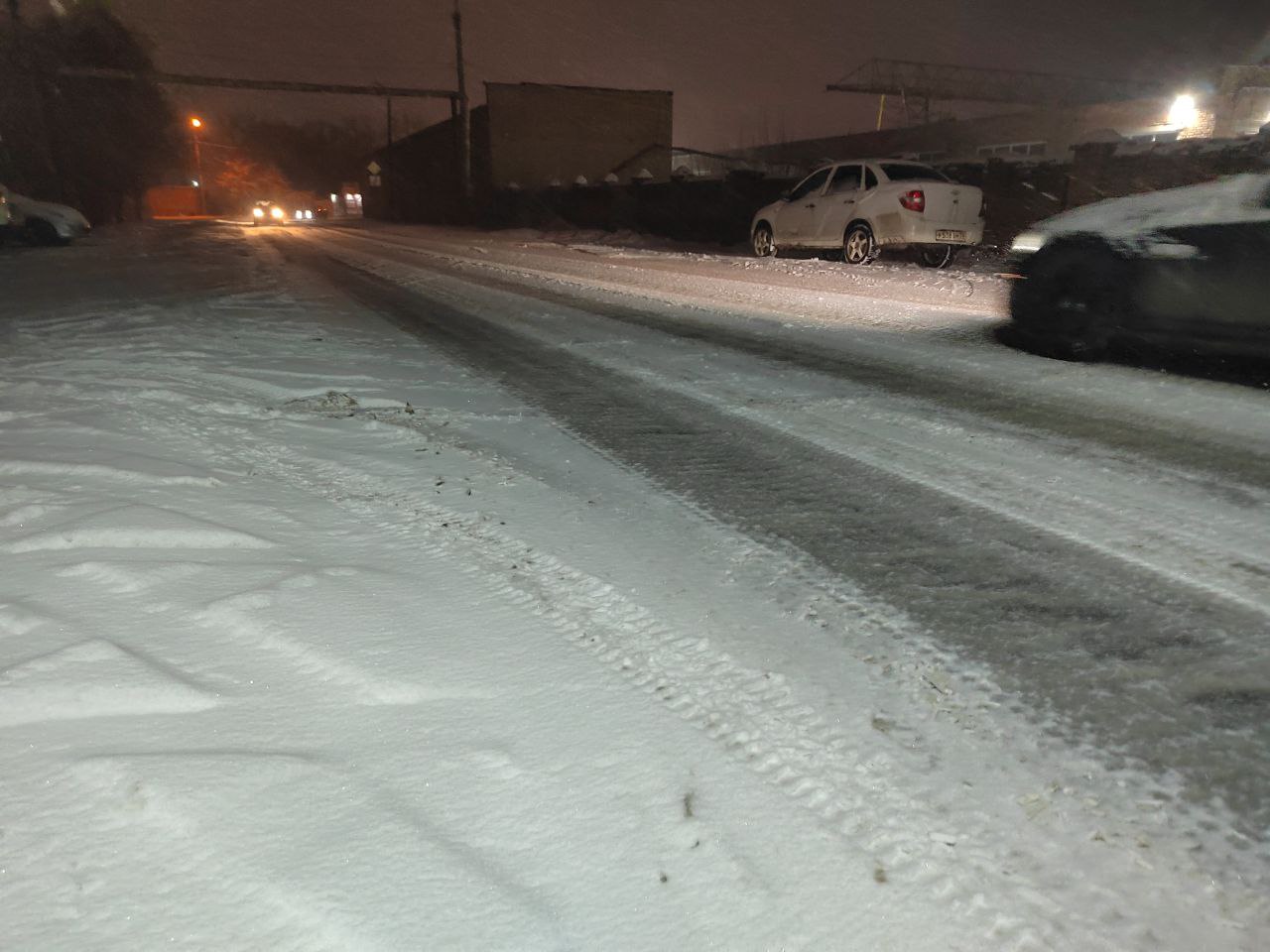 Сильный снегопад в Пензе спровоцировал ДТП: прогноз неблагоприятный