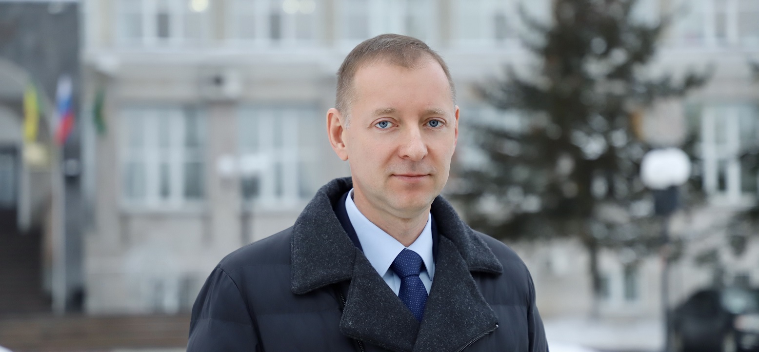 Денис Соболев поздравил жителей Пензы с Днем защитника Отечества