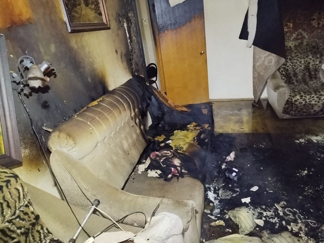 В Заречном следователи выясняют обстоятельства смерти пенсионера при пожаре