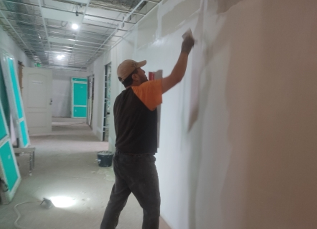 В Белинской районной больнице ремонтируют пятый этаж