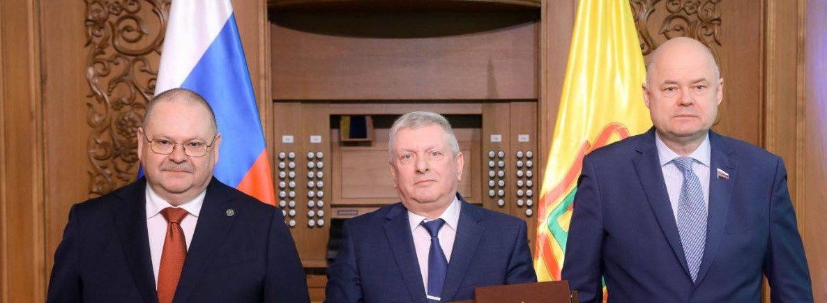 Олег Мельниченко наградил лучших тружеников Пензенской области