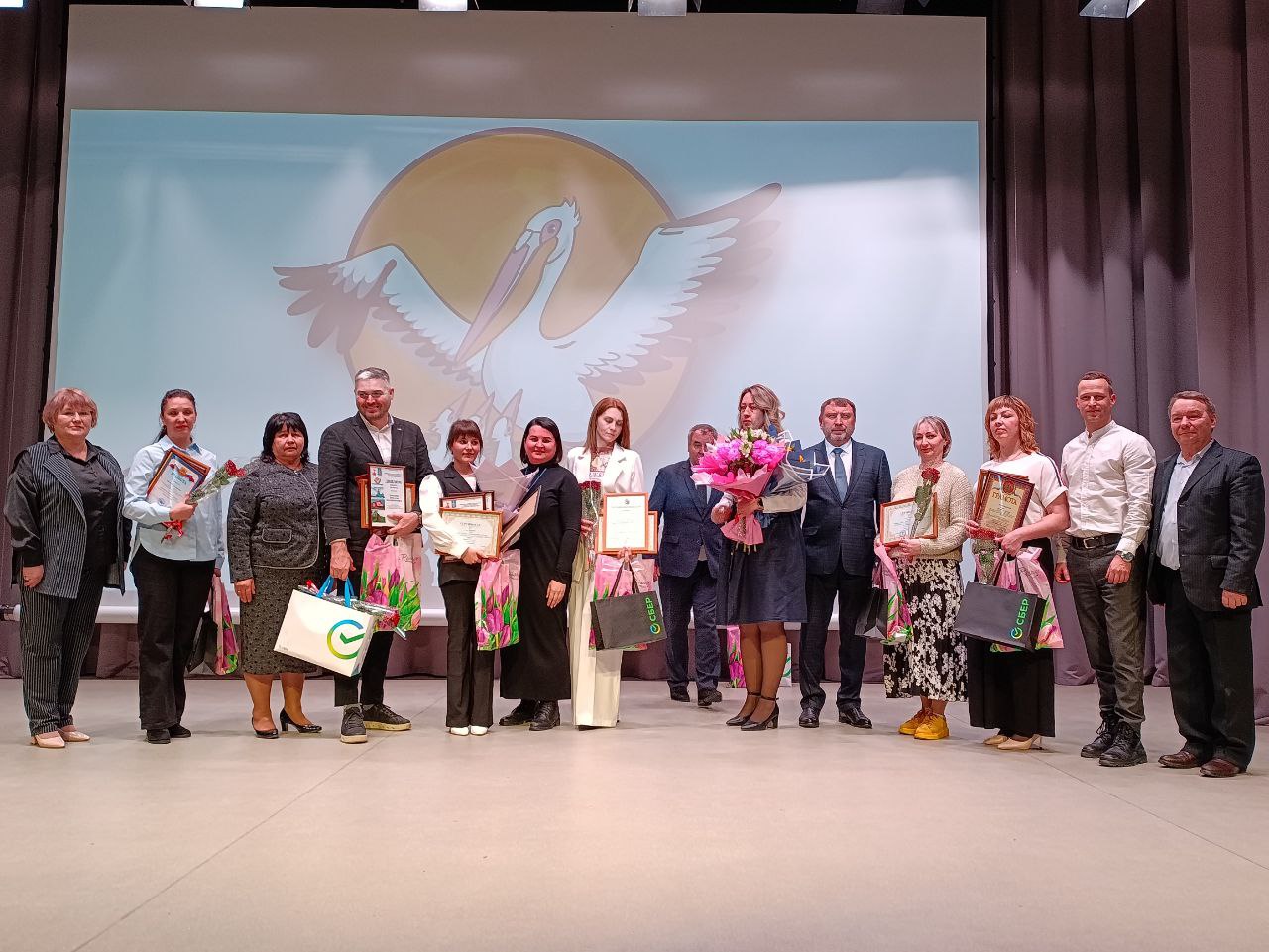 Ольга Чистякова поздравила победителей "Учителя года — 2025" в Пензенском районе