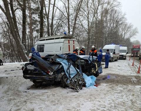 Тела погибших в ДТП на М5 пришлось извлекать при помощи специнструментов
