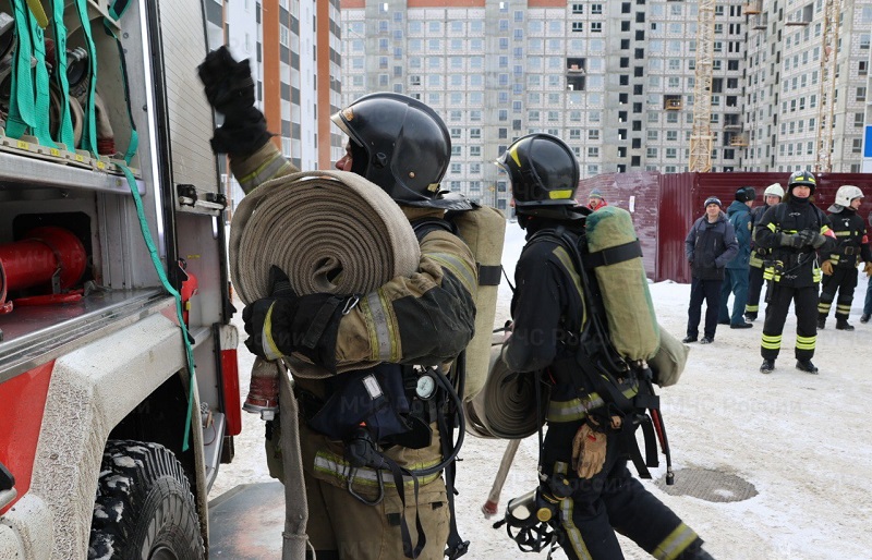 Условный пожар во дворце спорта "Хрустальный" потушен