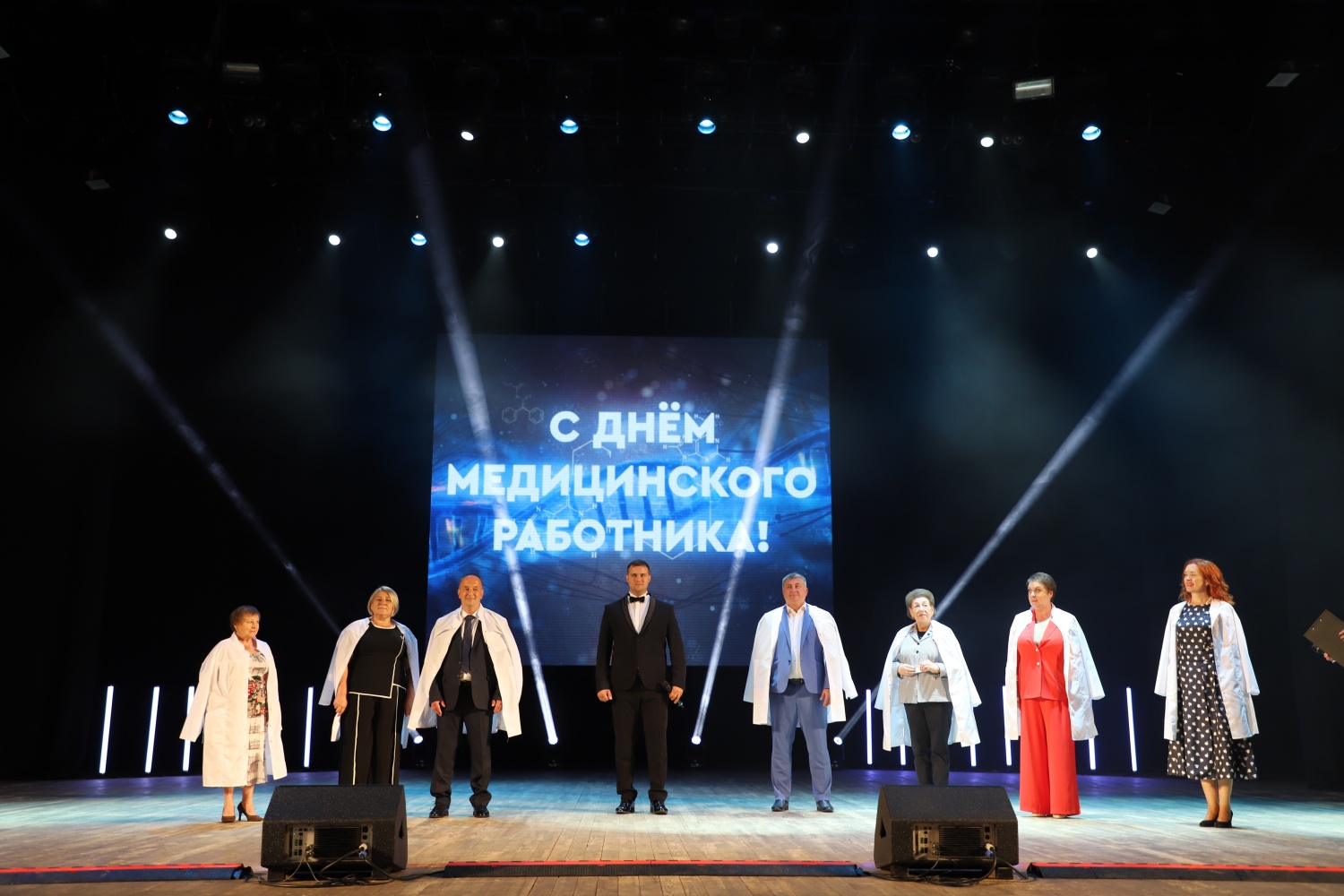 Пензенцы могут выбрать лучшего народного врача до 1 апреля