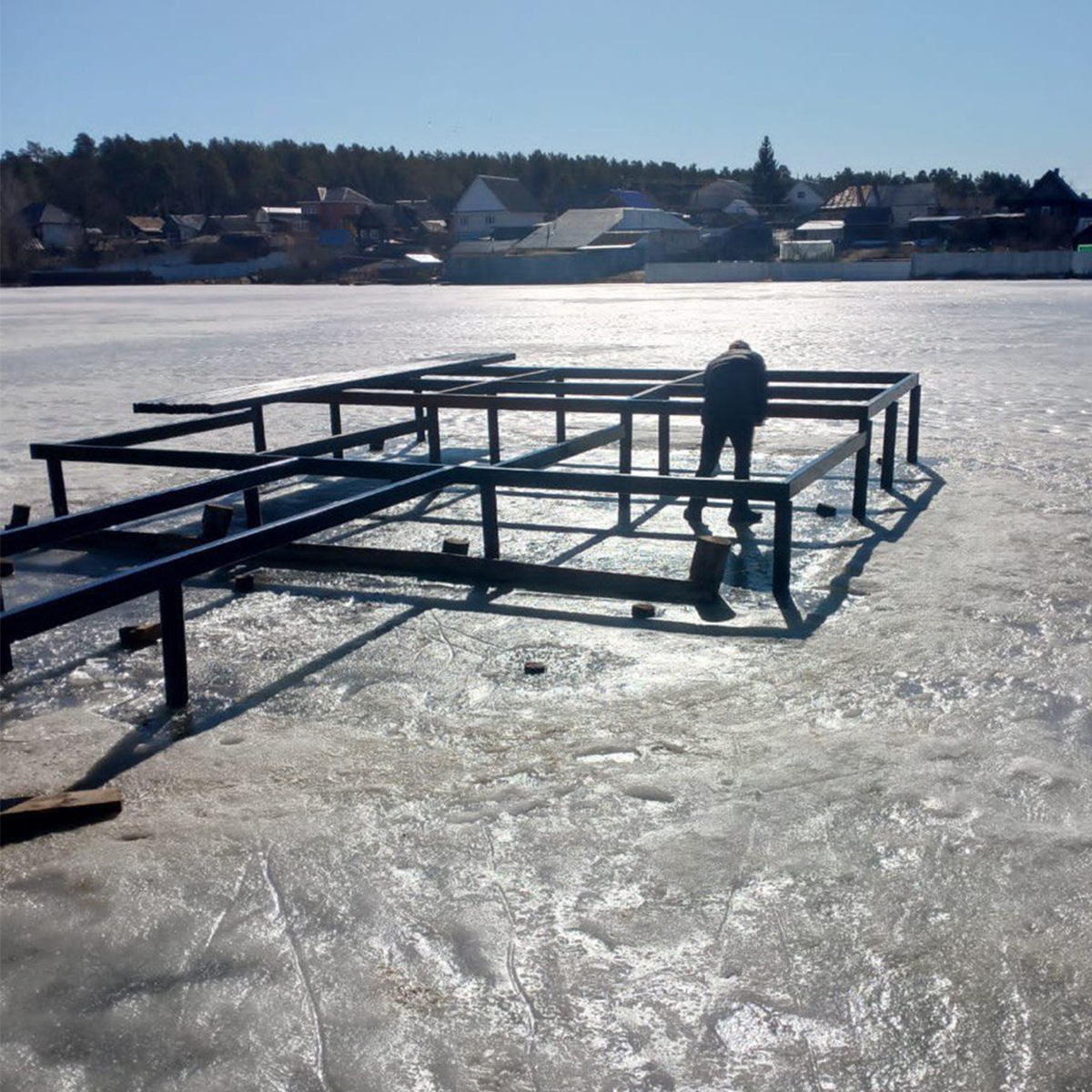 В Сосновоборске началось благоустройство набережной пруда «Горский»