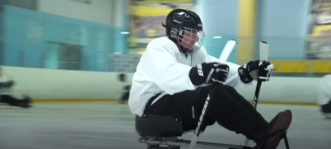 Пензенская команда ветеранов СВО по следж-хоккею готовится к выходу на лед