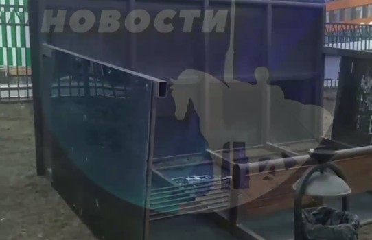 В Пензе рухнула остановка общественного транспорта