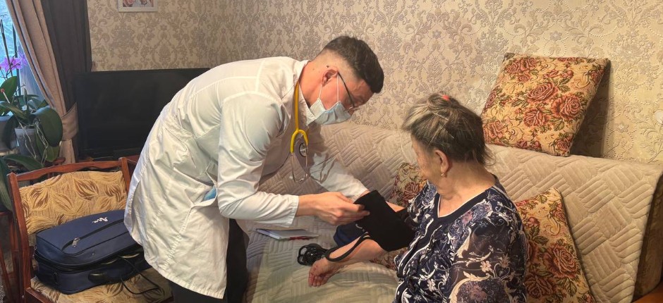В Пензенской области за два месяца врачи осмотрели на дому более 1500 ветеранов