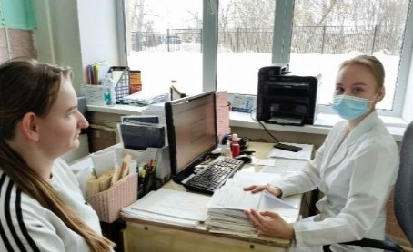 Молодой гинеколог по программе "Земский доктор" начала прием в Иссинской больнице