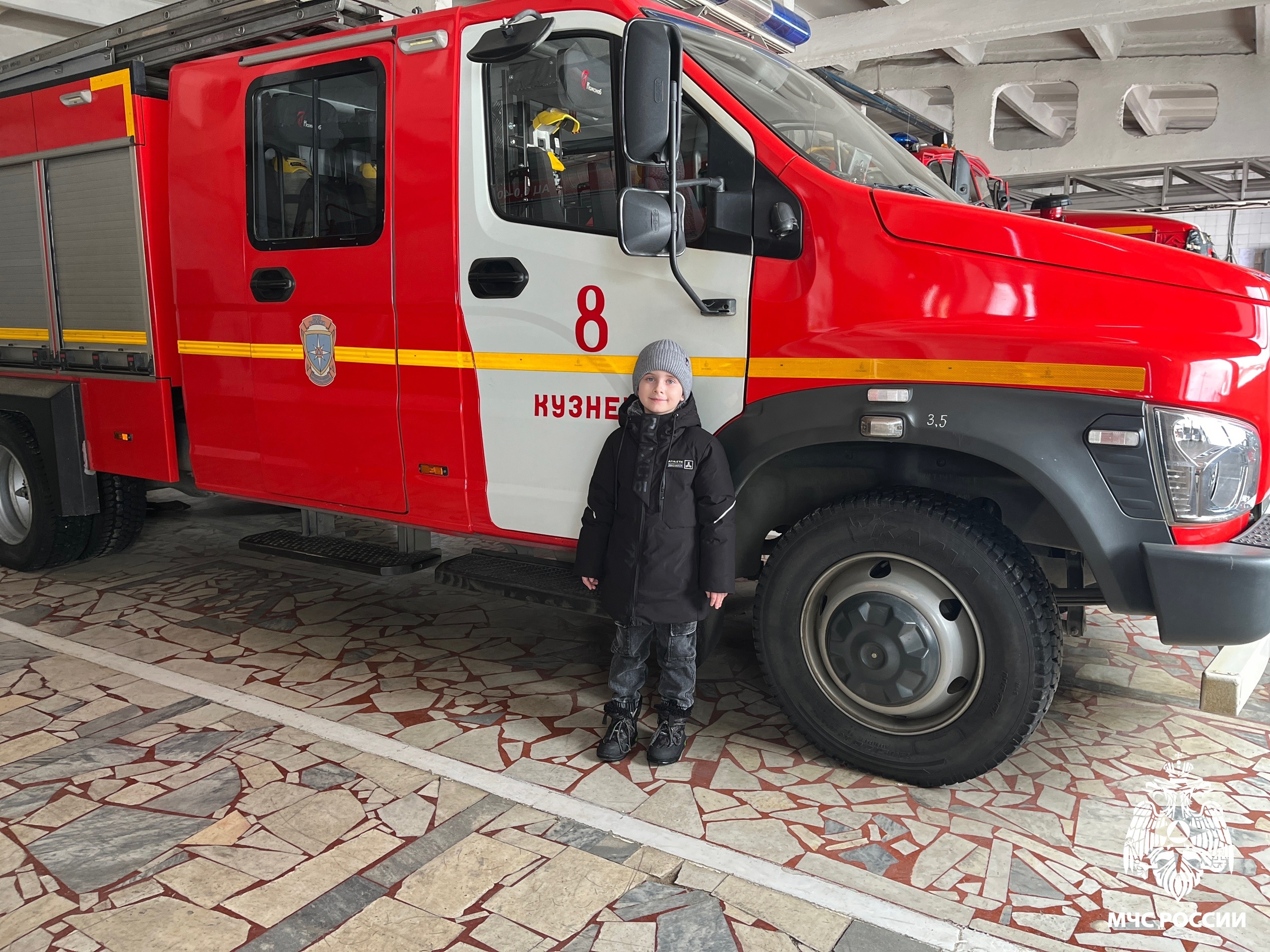 Пожарные Кузнецка исполнили мечту 6-летнего мальчика