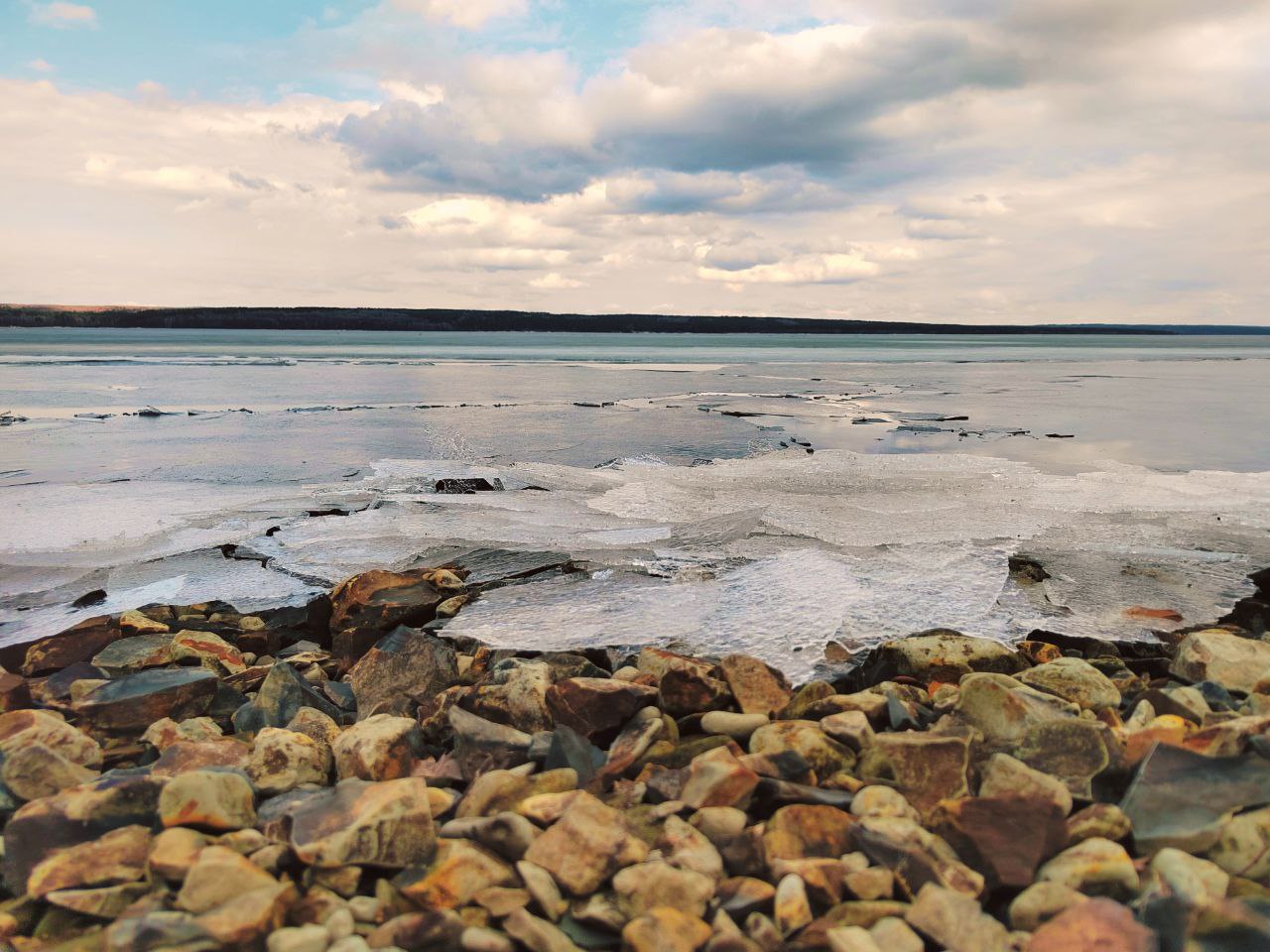 Сурское море: от экологической проблемы к туристической жемчужине?