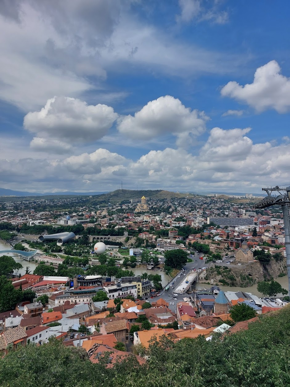 Пензенцы предпочитают отдыхать в Тбилиси и Париже