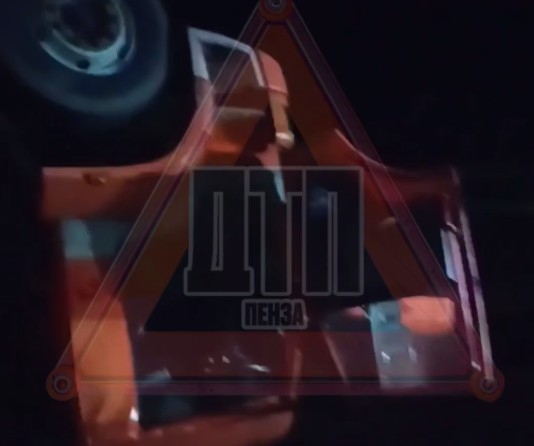 «Камаз» перевернулся на трассе «Тамбов – Пенза»: водитель выжил