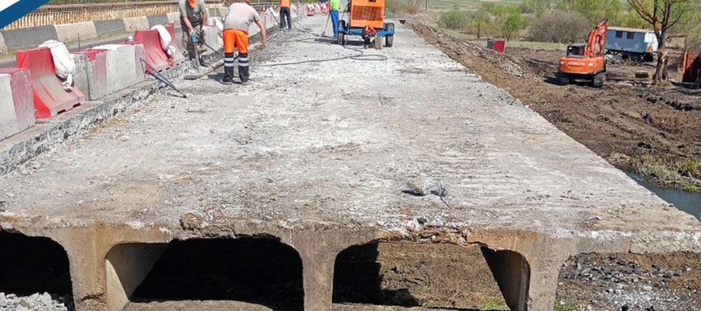 Ремонт моста через Каурец в Наровчатском районе идет полным ходом