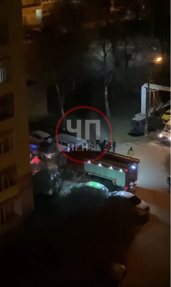 ЧП на Ново-Казанской в Пензе: мужчина забыл о плите, а соседи вызвали пожарных