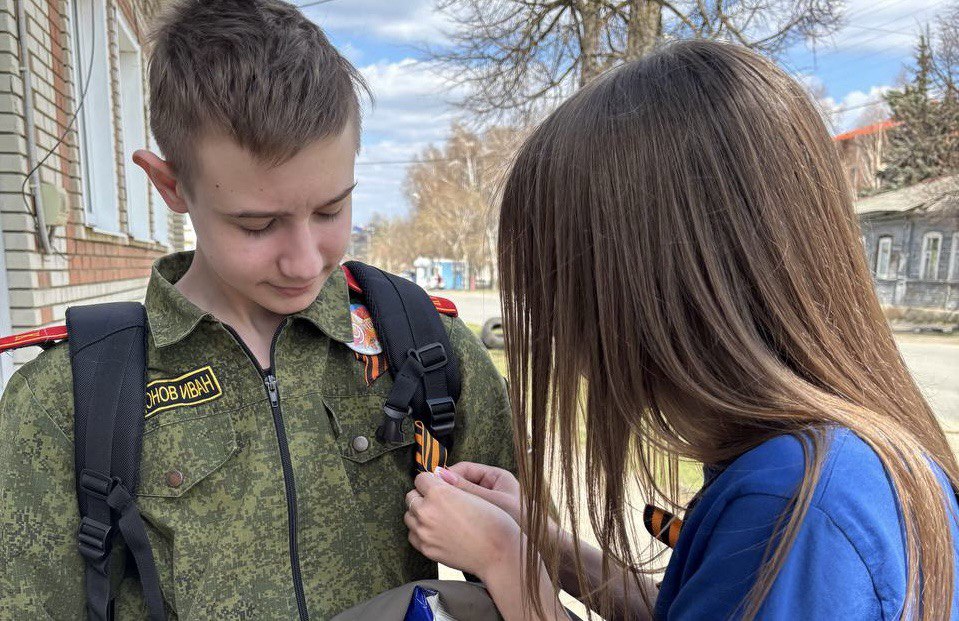 В Кузнецке стартовала акция «Георгиевская лента»