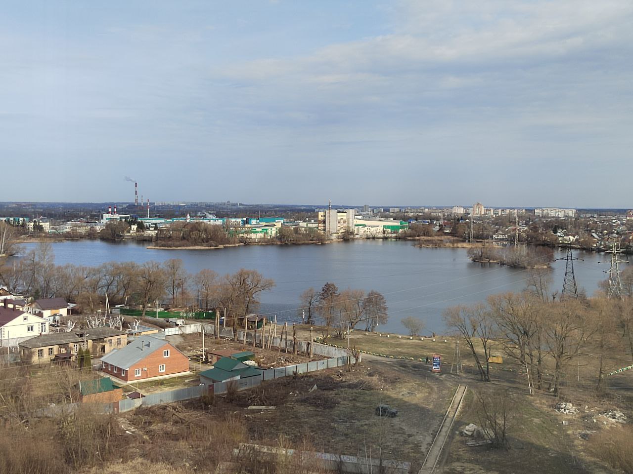 Пензенская старица Суры освободилась ото льда на месяц раньше срока