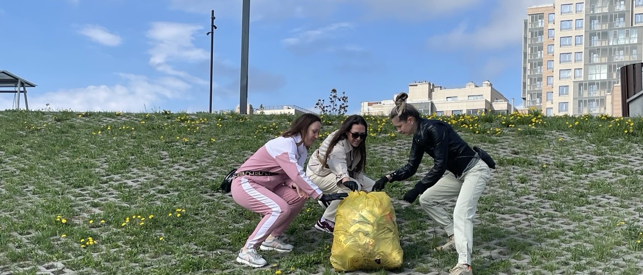 Пензенцы привели в порядок стелу Росток