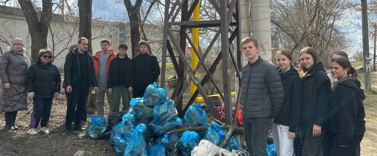 Жители Западного микрорайона в Кузнецке навели чистоту на улицах