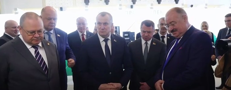 Олег Мельниченко обсудил экономическое сотрудничество с Беларусью в Могилёве