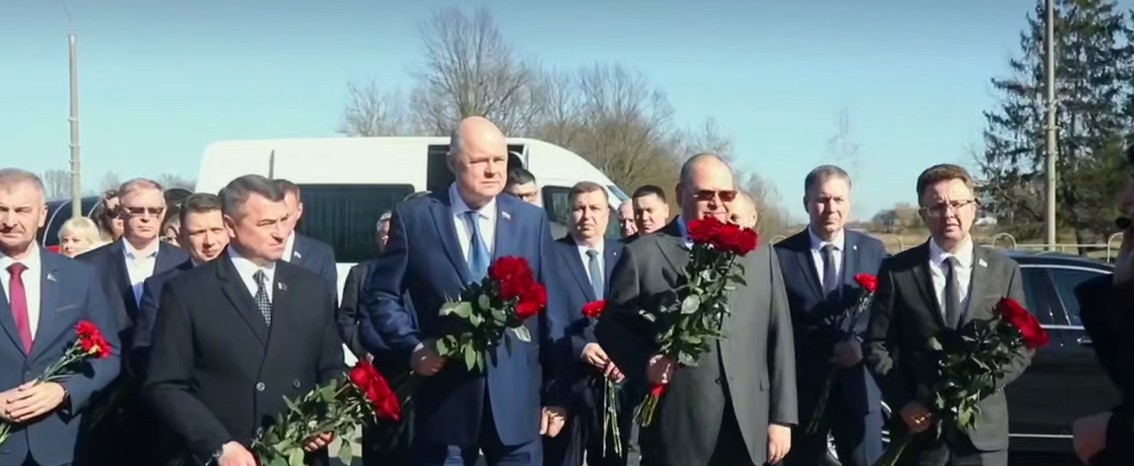 Олег Мельниченко отметил важность мемориального комплекса «Буйничское поле»