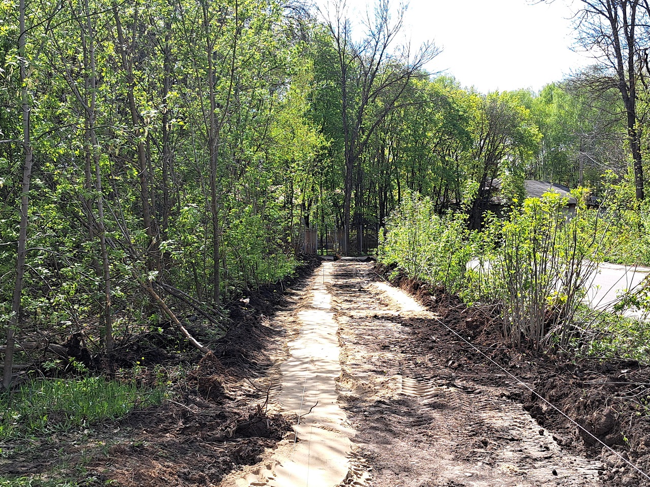 В Сердобске на трех улицах начали обновлять тротуары