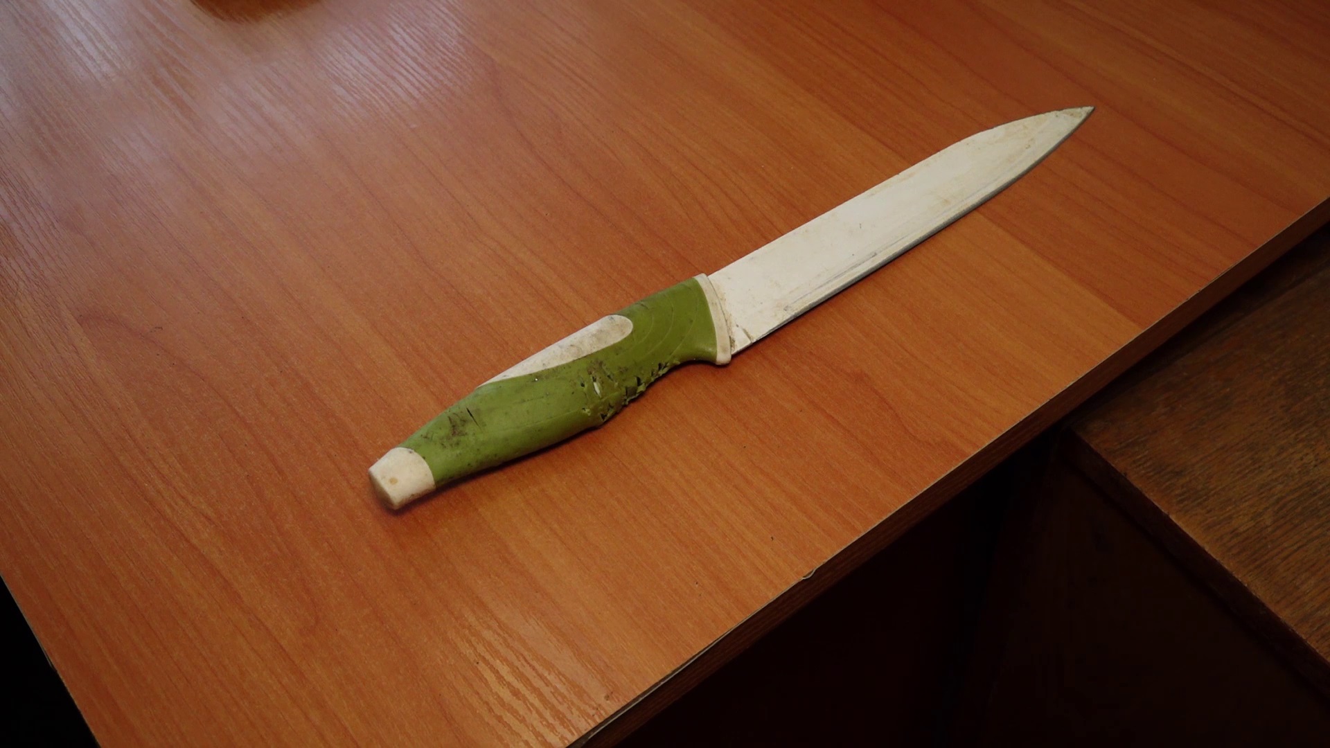 Разбойник с большой дороги: на пензячку напали с ножом ради золота