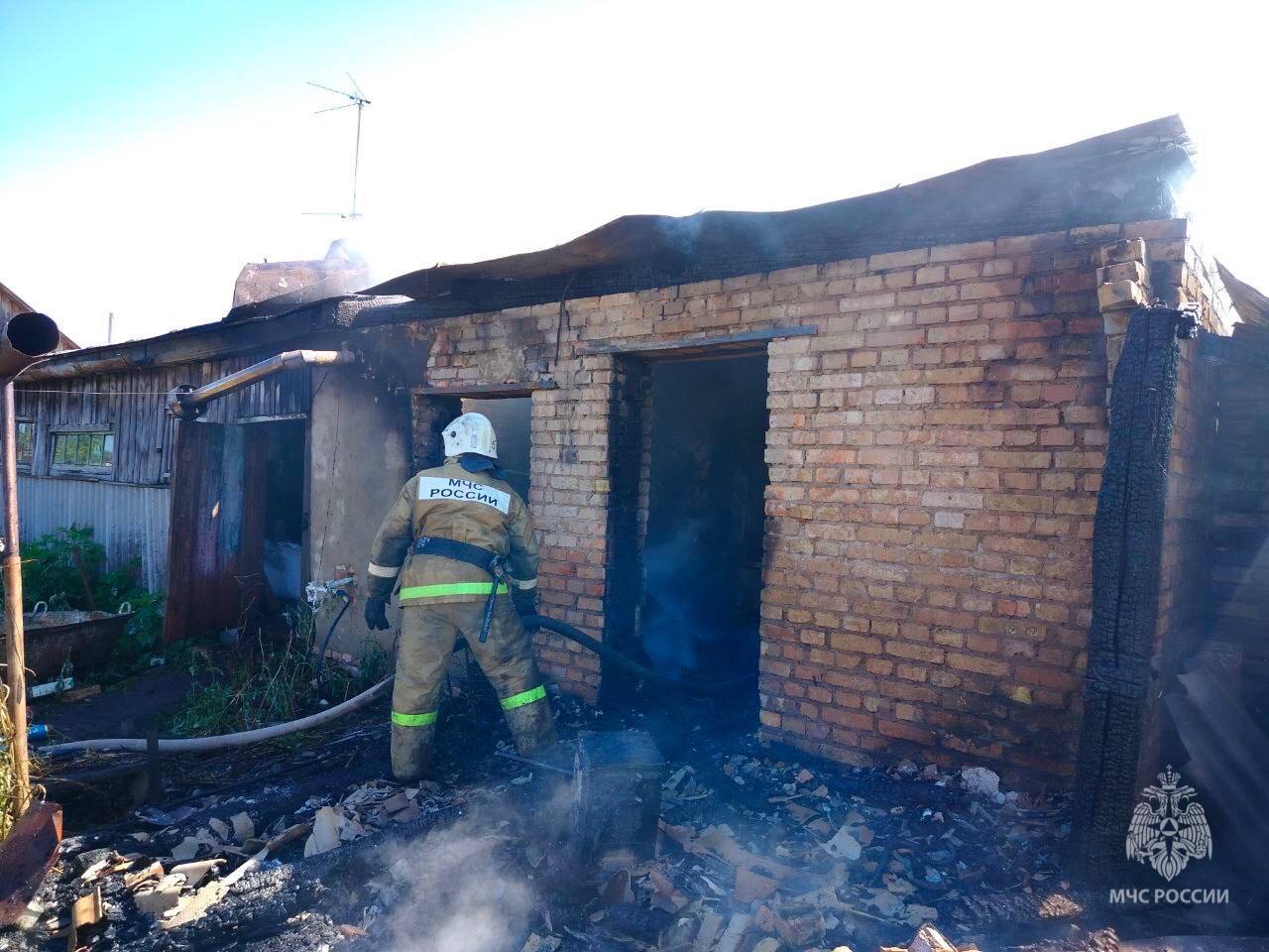 Большой пожар в селе Саловка Пензенского района: сгорел дом